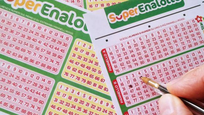 Coronavirus, stop a Lotto, Superenalotto e slot machines
