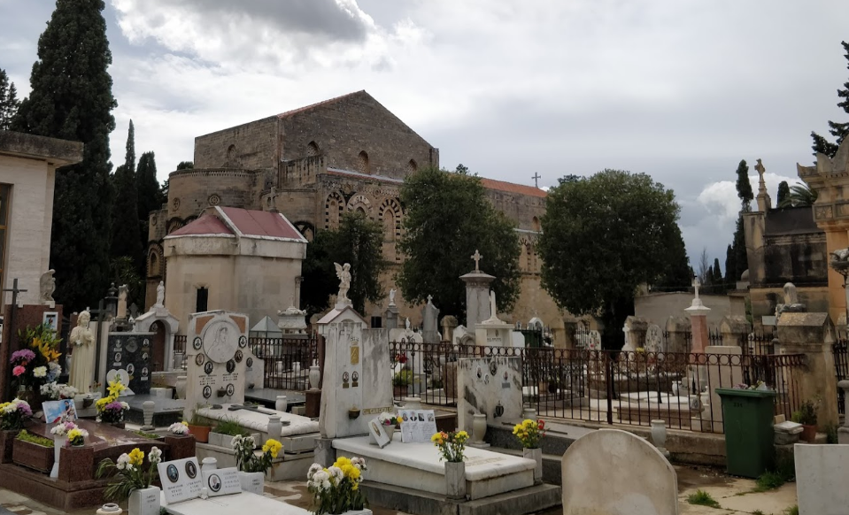 Riaprono i cimiteri a Palermo, da lunedì visite su prenotazione come nei parchi pubblici