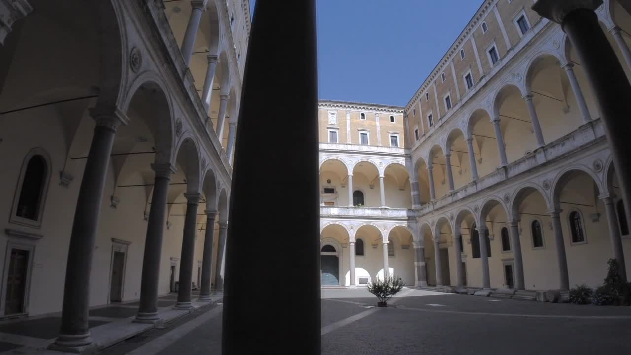 L'inflazione torna ai livelli di maggio 2019