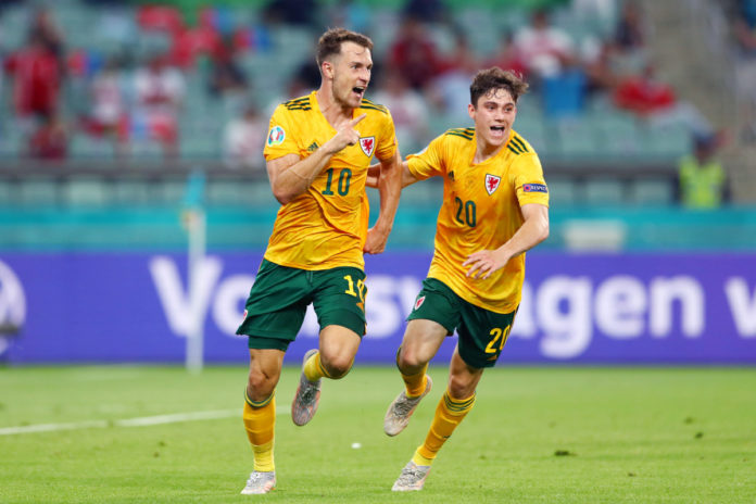 Ramsey e Roberts, Galles batte Turchia 2-0