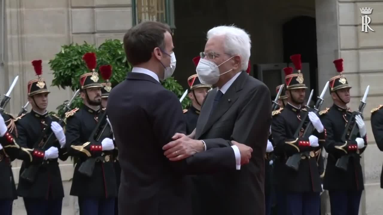 Mattarella: "Legame unico tra Italia e Francia"