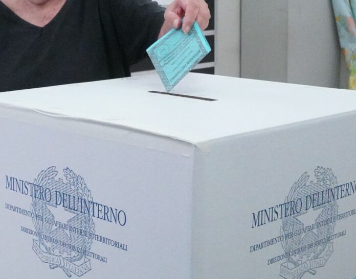 Italiani al voto in 1