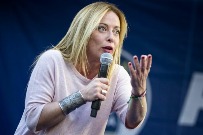 Meloni “Priorità caro energia, subito disaccoppiamento prezzi”