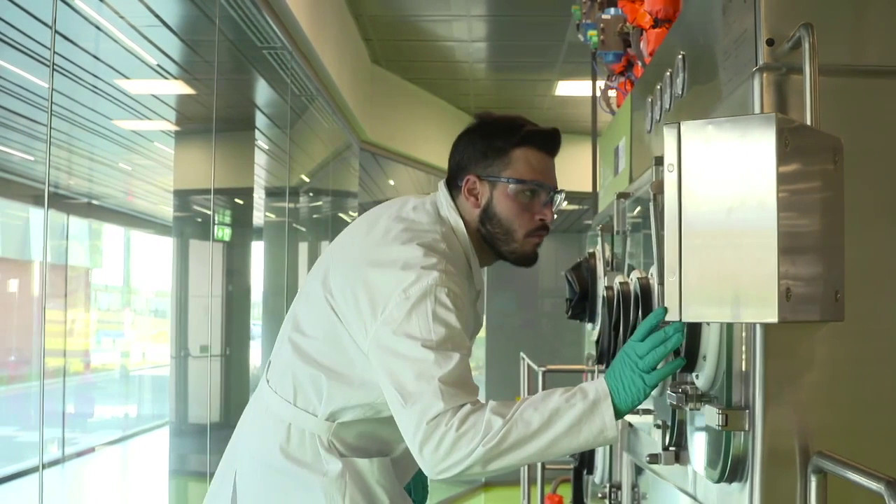 Industria chimica investe 2% fatturato in salute, sicurezza e ambiente