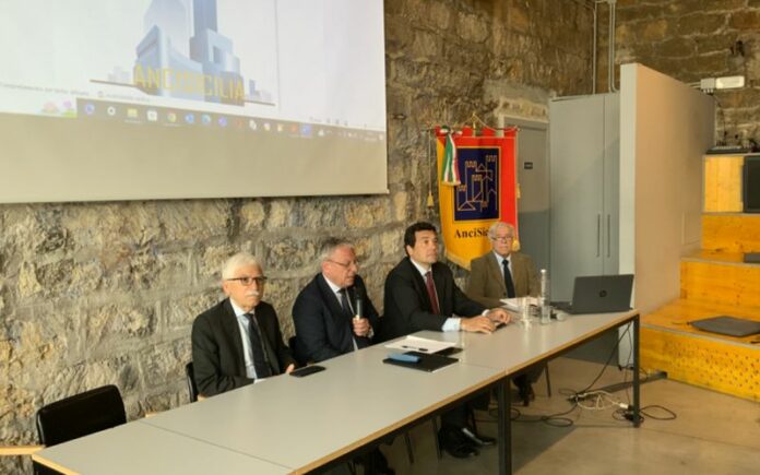Aumento Tari, a Palermo incontro Anci Sicilia-Associazioni Consumatori