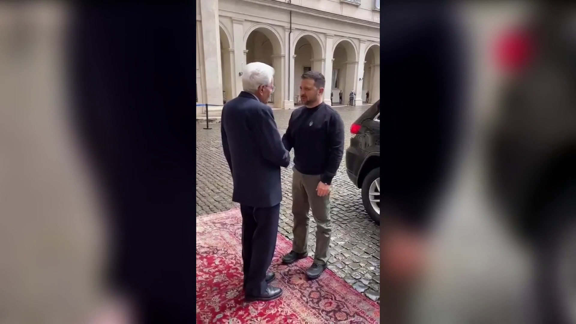 Mattarella incontra Zelensky "Siamo pienamente al vostro fianco"