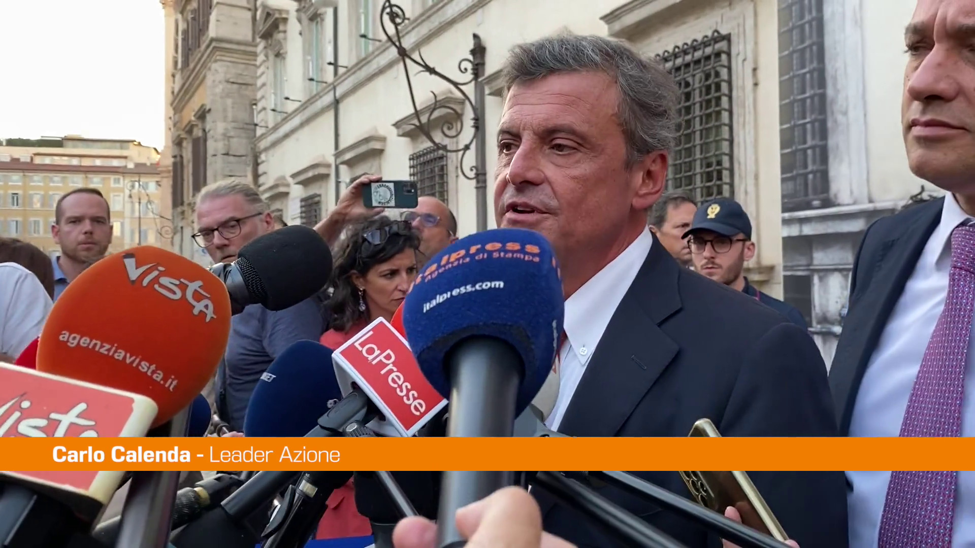 Calenda "Sul salario minimo positivo che nessuno ha sbattuto la porta"