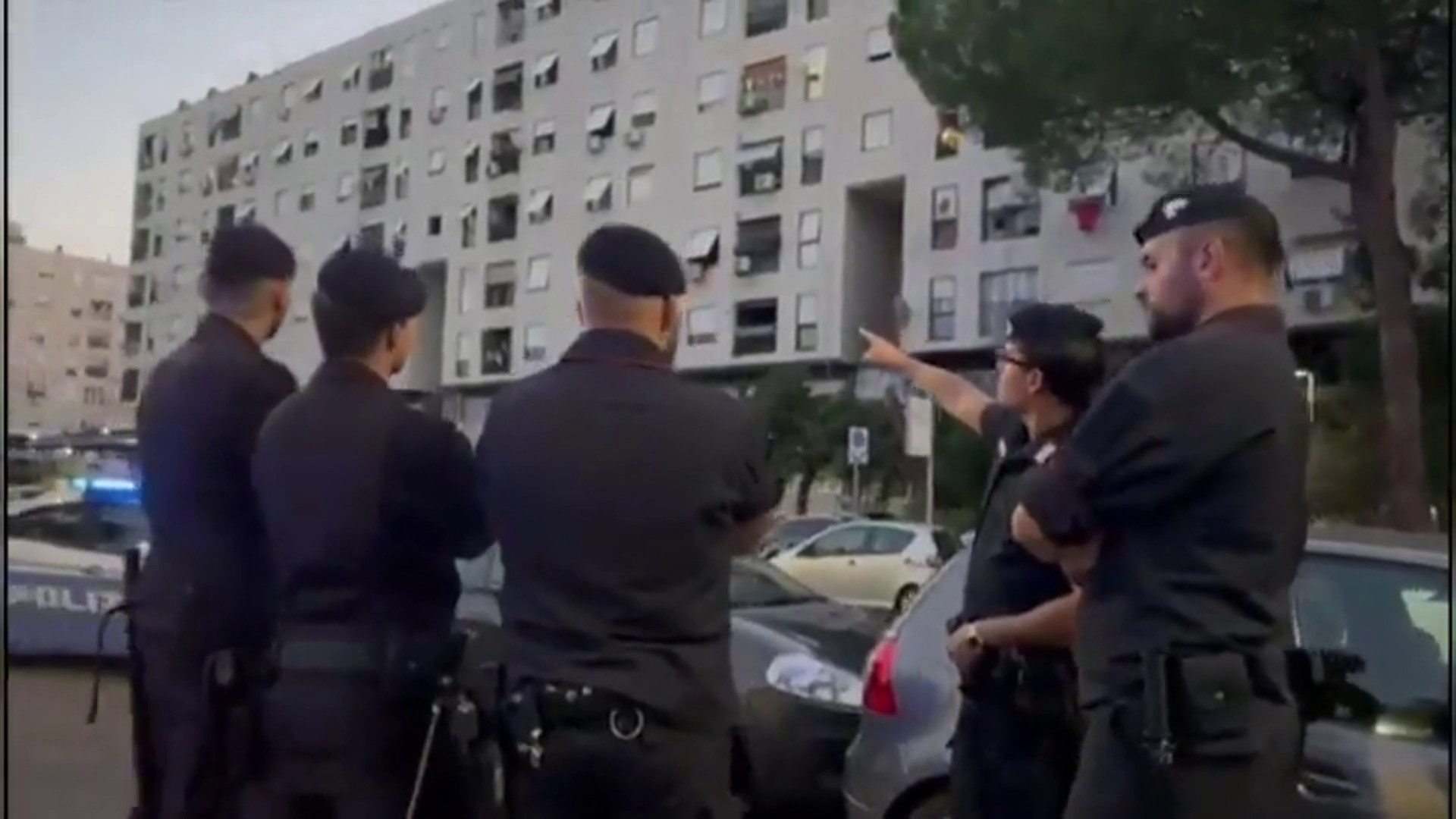 Blitz interforze a Roma e Napoli, 800 uomini impegnati