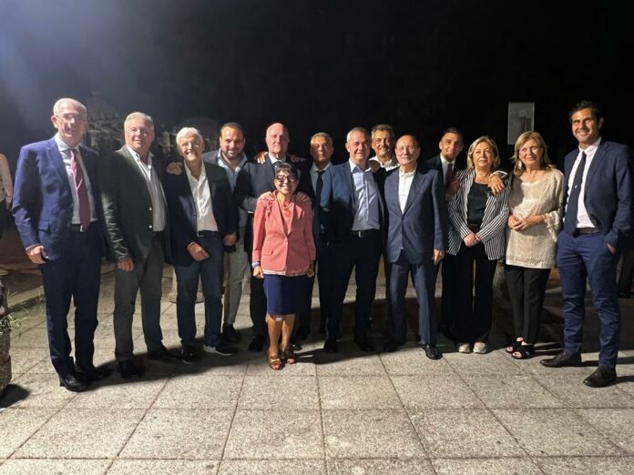 Forza Italia, una delegazione siciliana guidata da Schifani al Berlusconi Day di Paestum