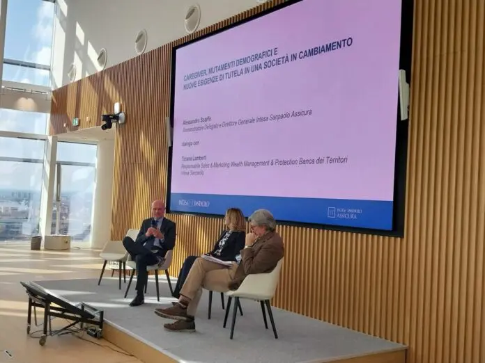 Longevità, da Intesa Sanpaolo azioni a sostegno di over 65 e caregiver