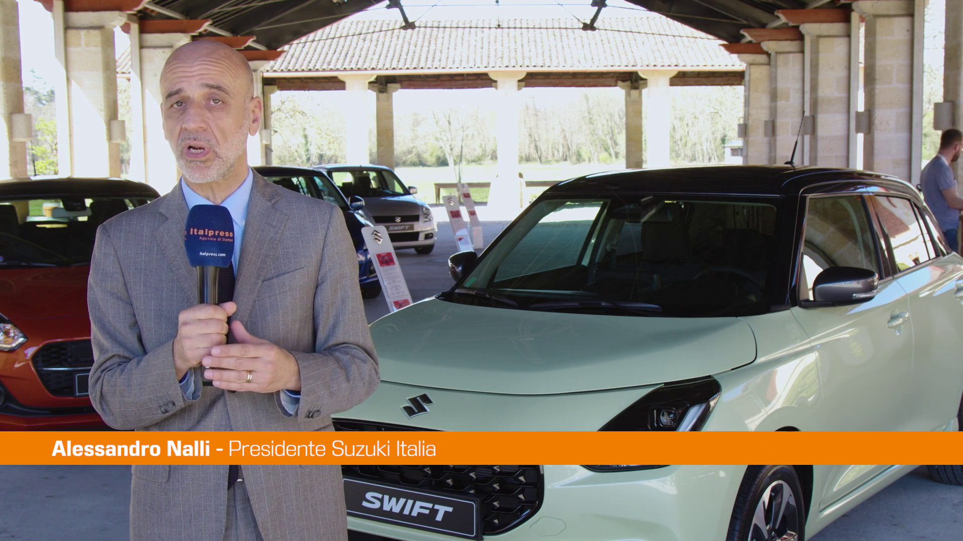 Nalli "Nuova Suzuki Swift, una sportiva elegante"
