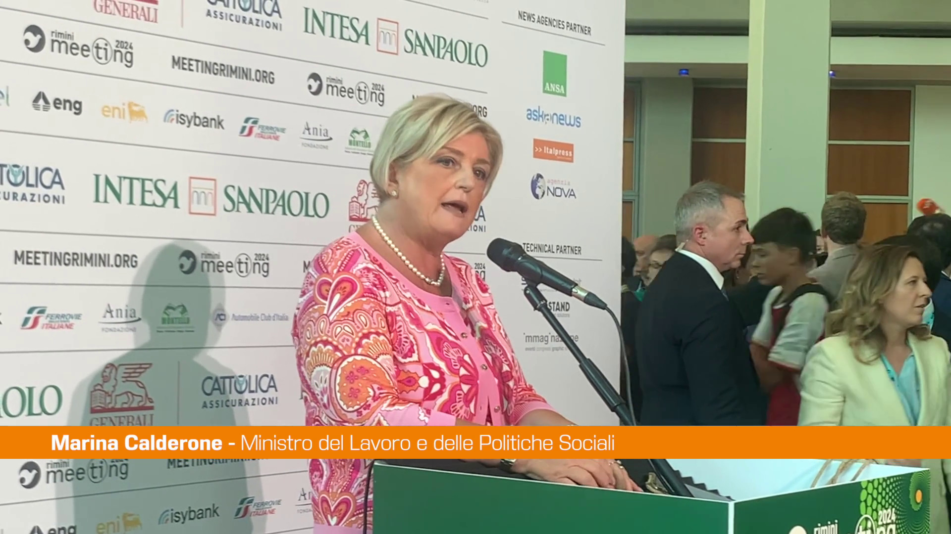 Welfare, Calderone "Rendere strutturale sostegno a genitorialità"