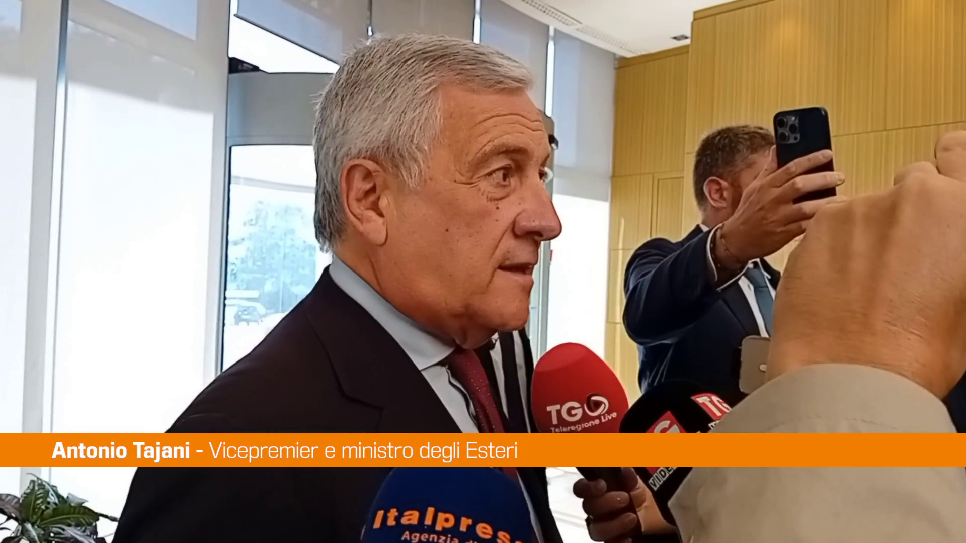 Manovra, Tajani "No alla tassa sugli extraprofitti"