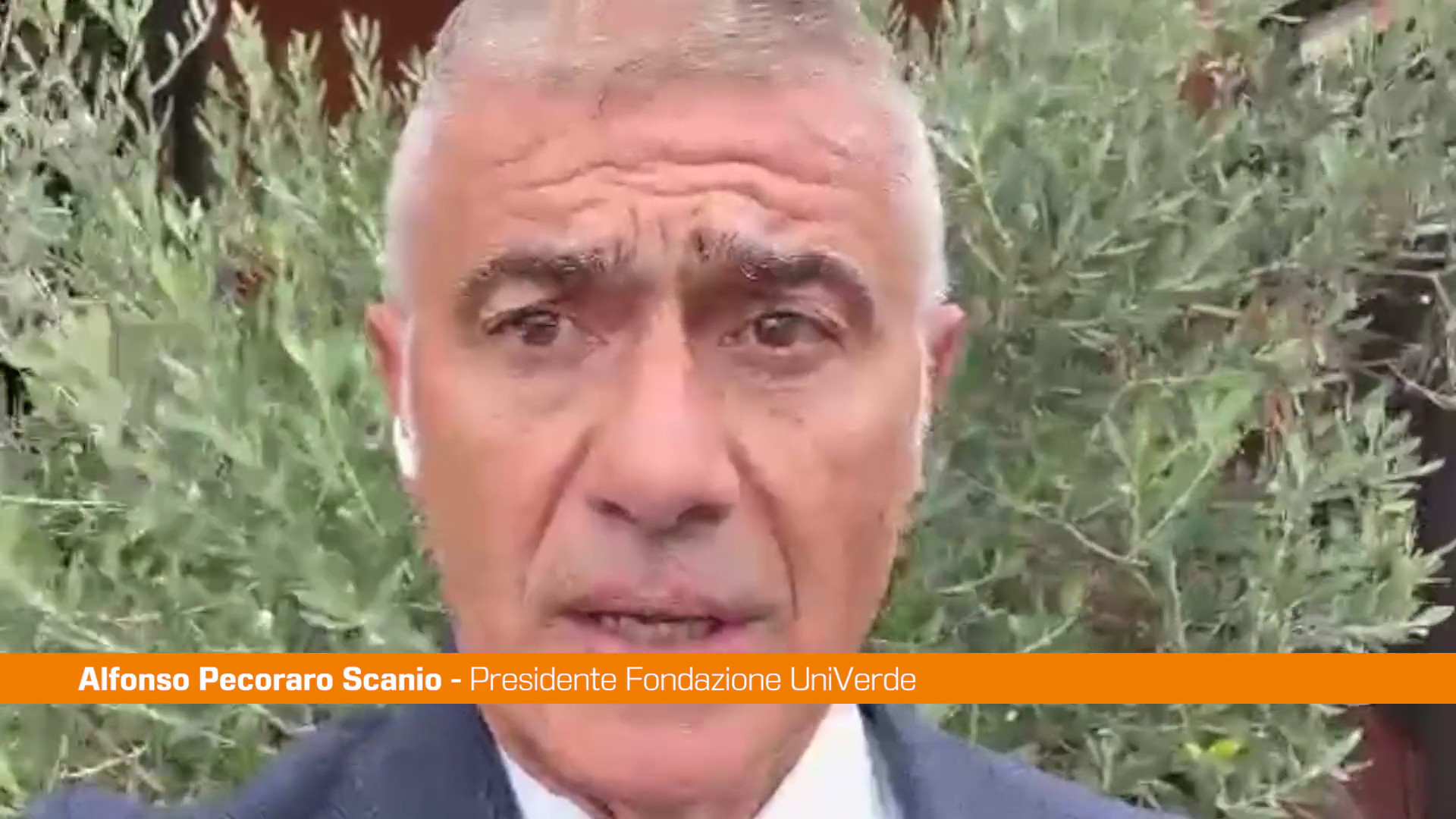 Pecoraro "Tutelare operatori sanitari e dare più risorse al settore"