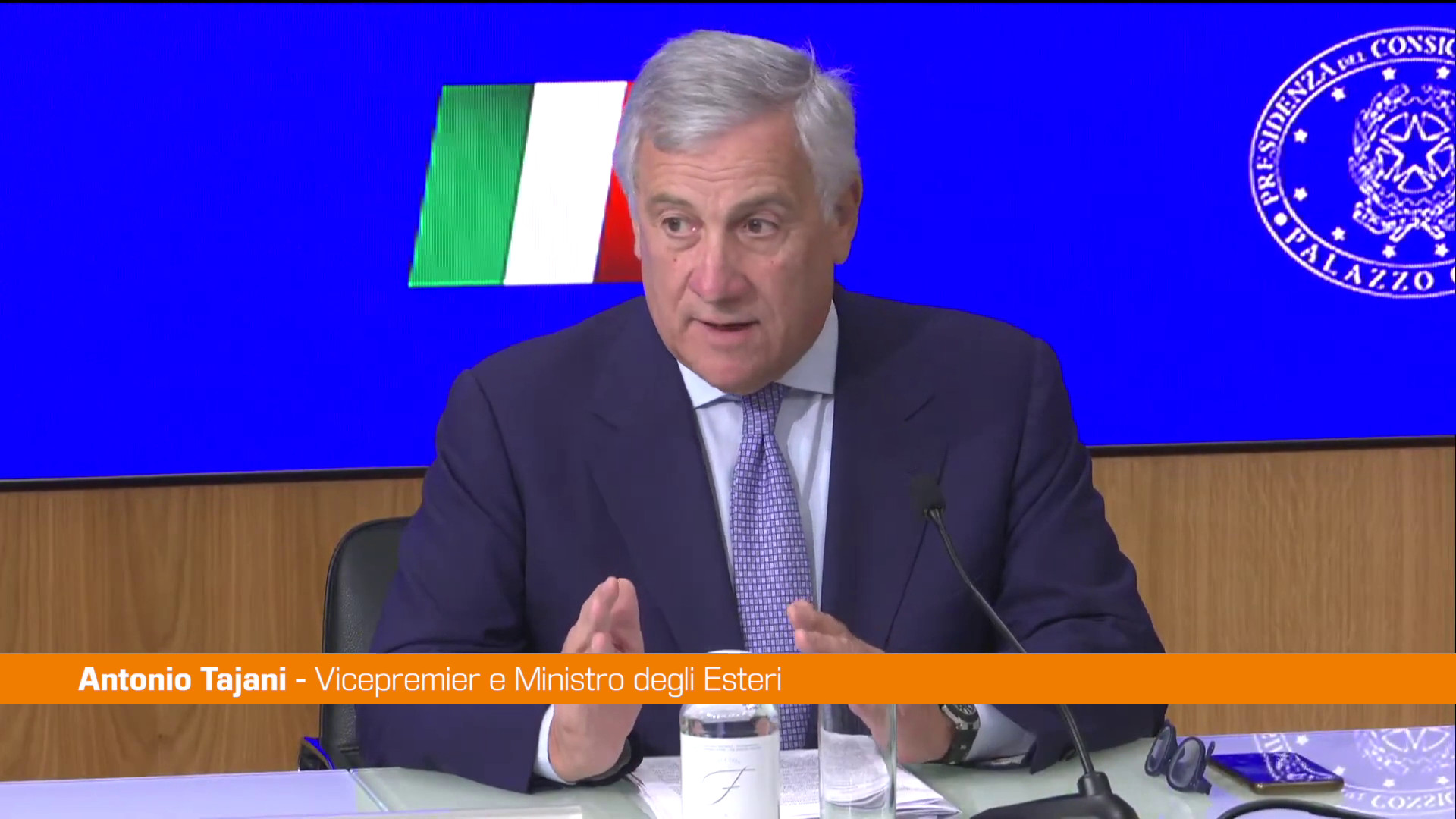 Migranti, Tajani "Con il decreto flussi combattiamo l'illegalità"