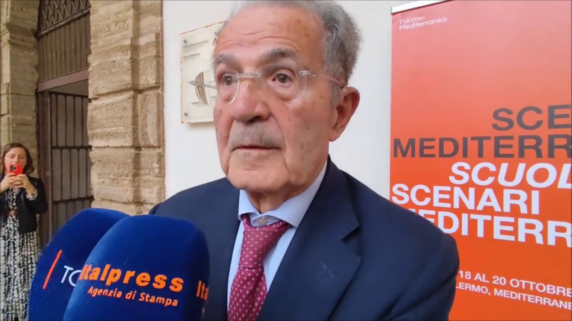 Prodi "Riconquistare il ruolo del Mediterraneo nella politica europea"