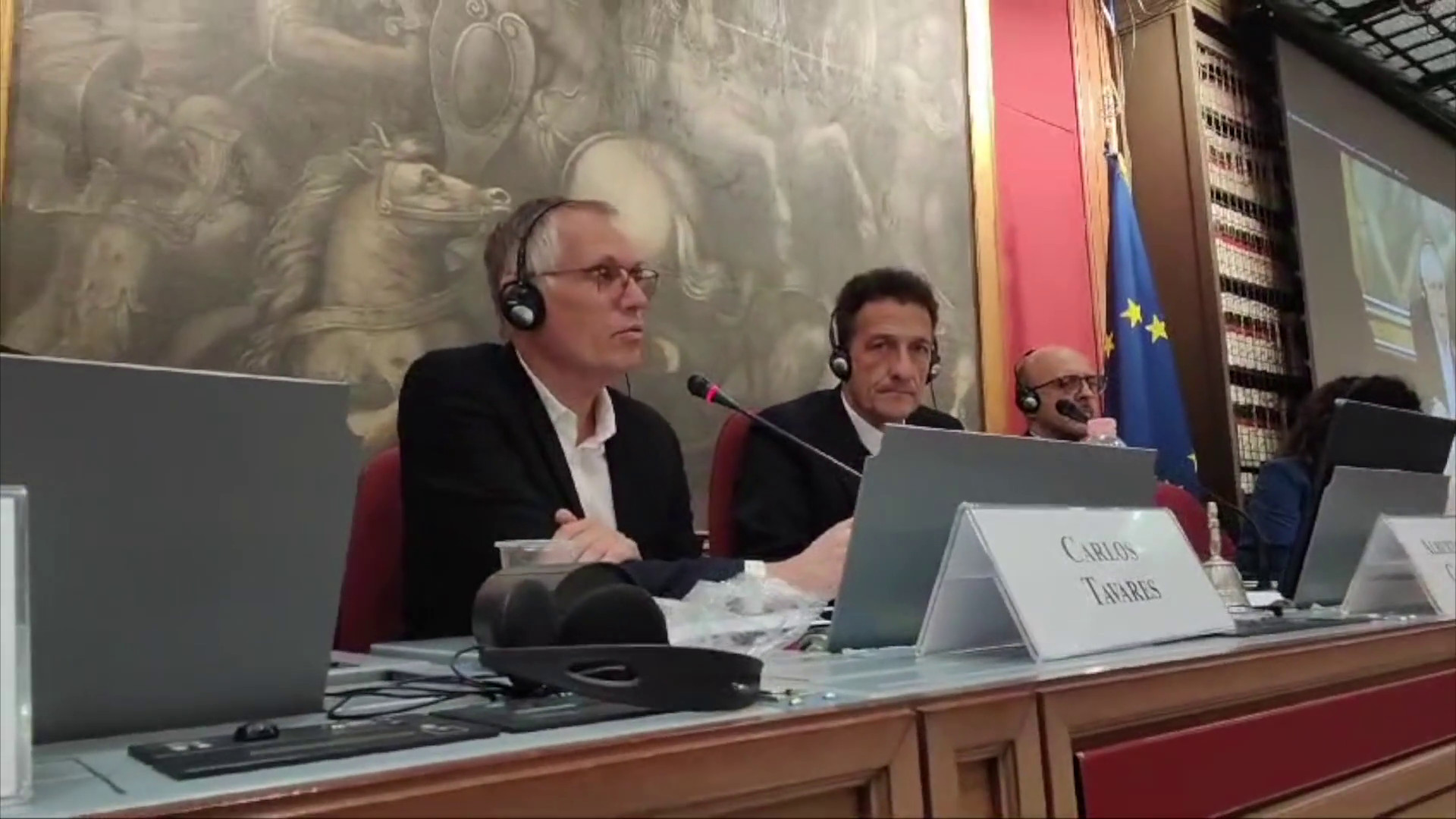 Stellantis, Tavares "Non abbandoniamo l'Italia"
