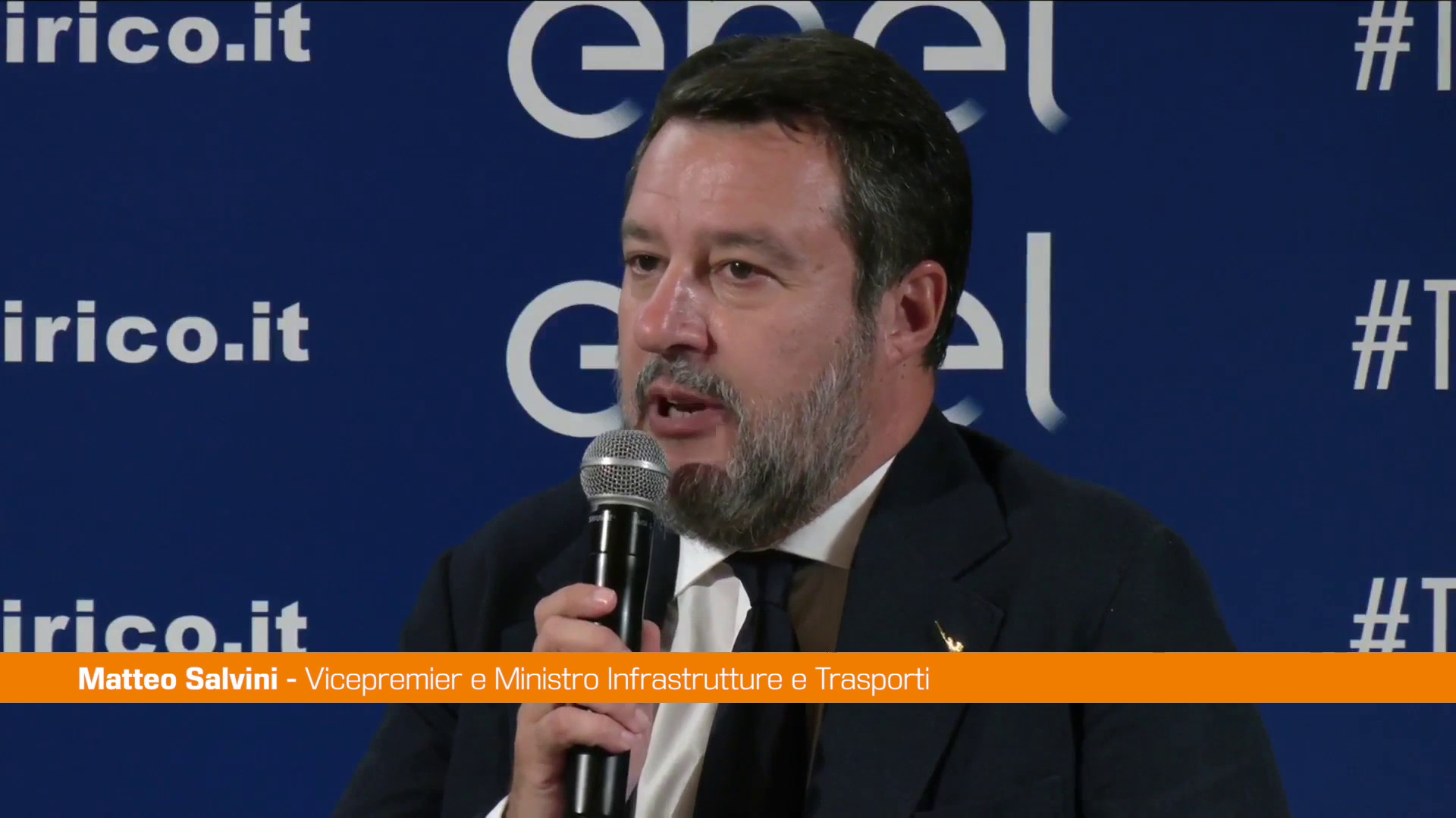 Treni, Salvini "Guasto per chiodo piantato male, inaccettabile"