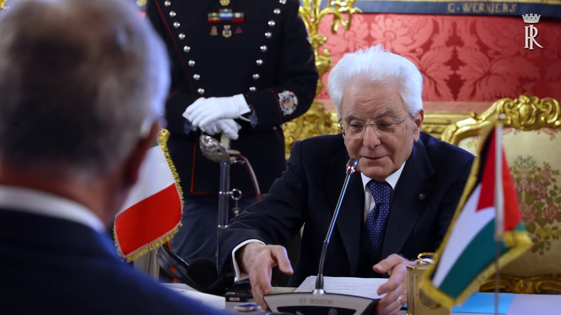 Mattarella incontra il re di Giordania "Mediazione esemplare in M.O