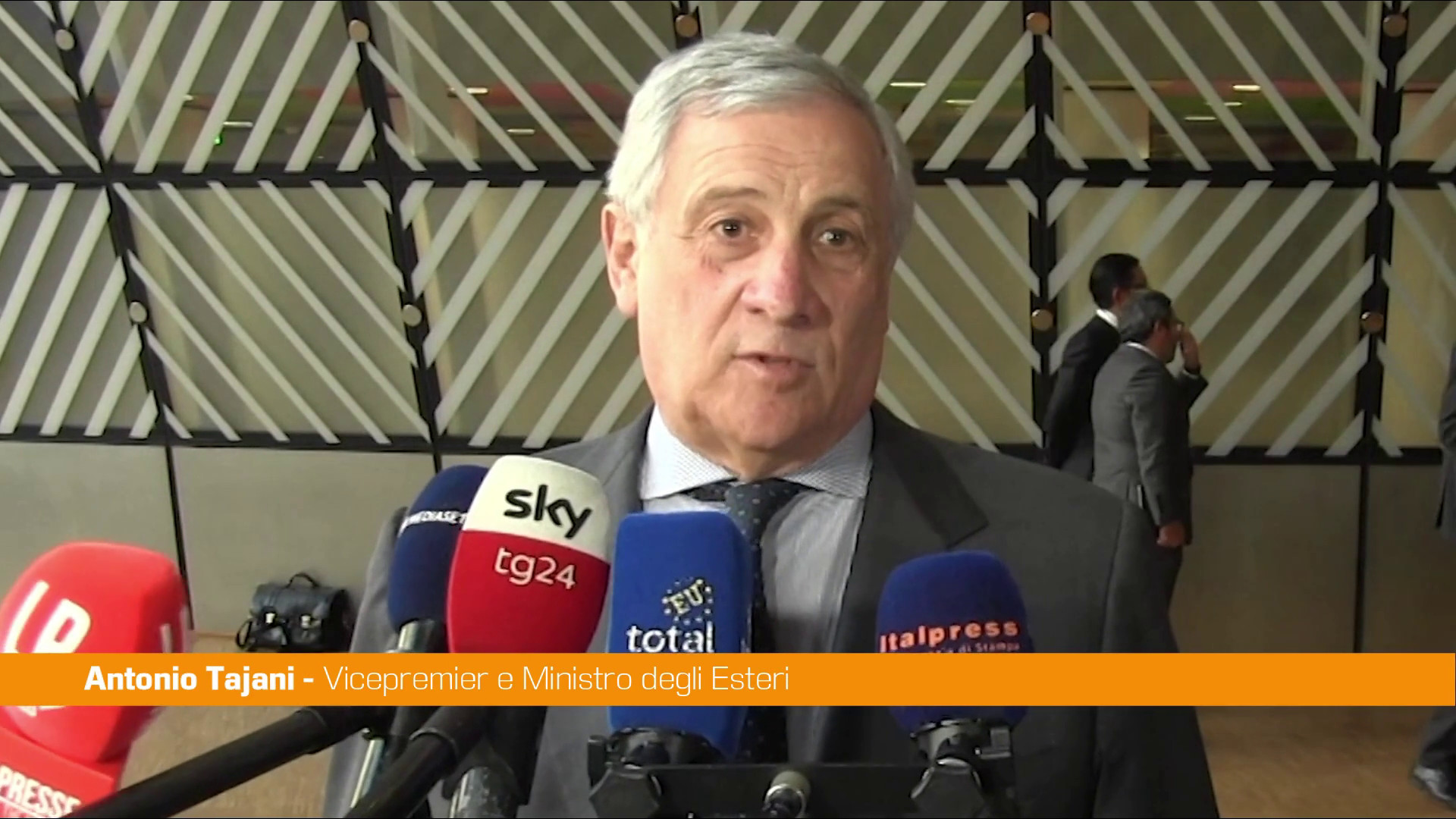 Tajani "Conferenza su Siria passo avanti per stabilità Medio Oriente"