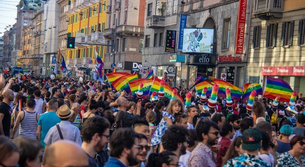 3828588_2036_gay_pride_milano.jpg