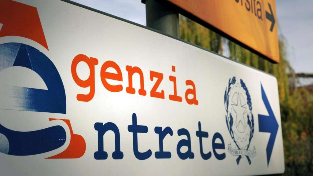 Agenzia delle Entrate (foto ascompd.com) - mediaoneonline.it