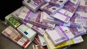 Soldi (foto pexels) - mediaoneonline.it