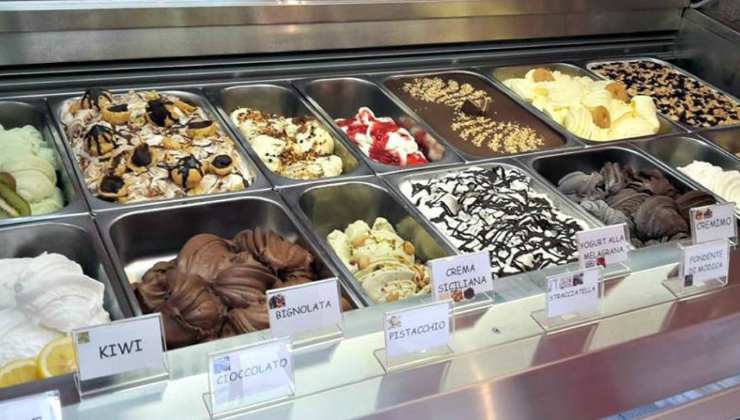 Gelati, gusti in gelateria (foto 2night) - mediaoneonline.it