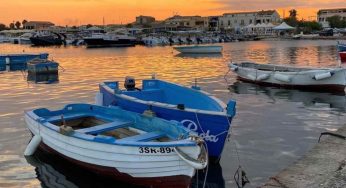 È famosa soprattutto per la “Tonnara” ma è anche il borgo marino più bello di tutta la Sicilia: questo luogo ha fatto sognare i registi di tutto il mondo
