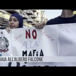 Palermo. Migliaia all’albero Falcone