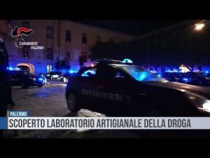 Palermo: scoperto laboratorio artigianale della droga