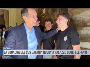 Catania: la squadra del Cus Catania rugby a Palazzo degli Elefanti